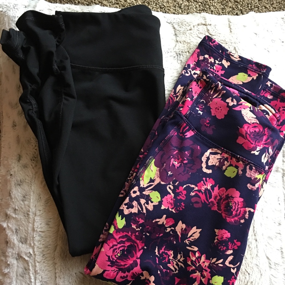 Two pairs of GAIAM capri length leggings